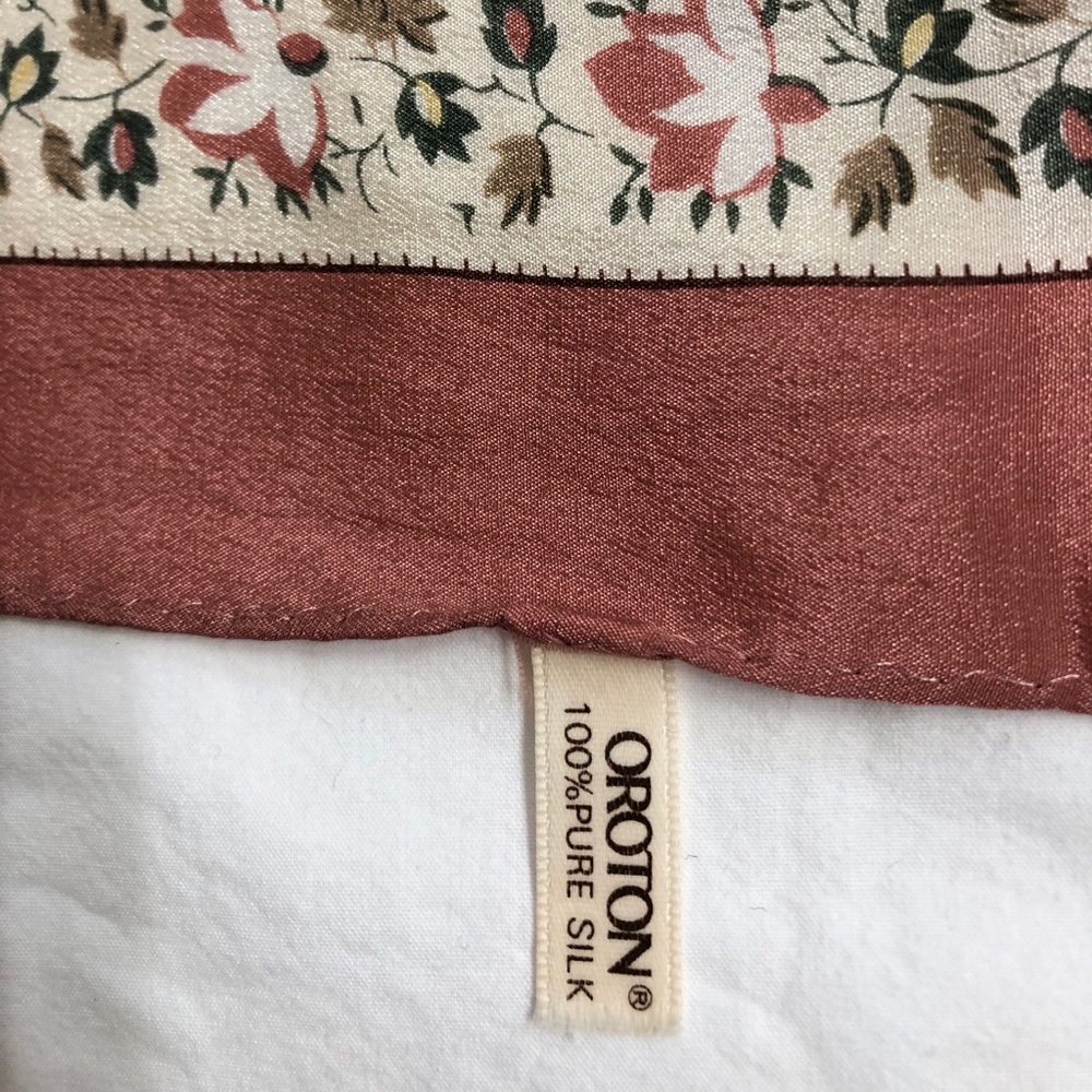 Oroton Scarf - image 5